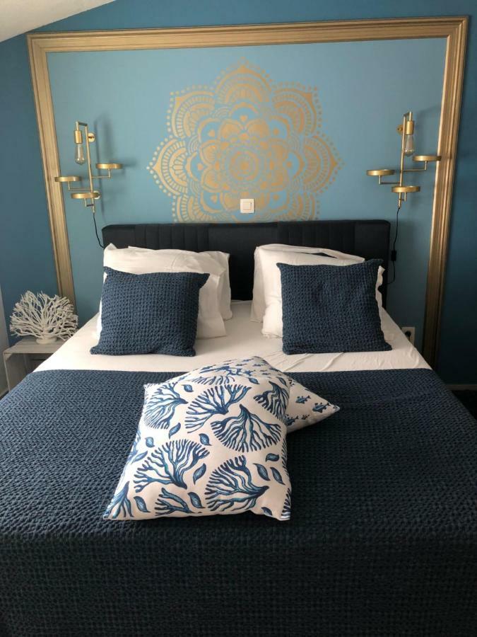 טריבני-קרושיצה Villa Beline Direct Aan Zee, Verwarmd Zwembad En Sauna מראה חיצוני תמונה